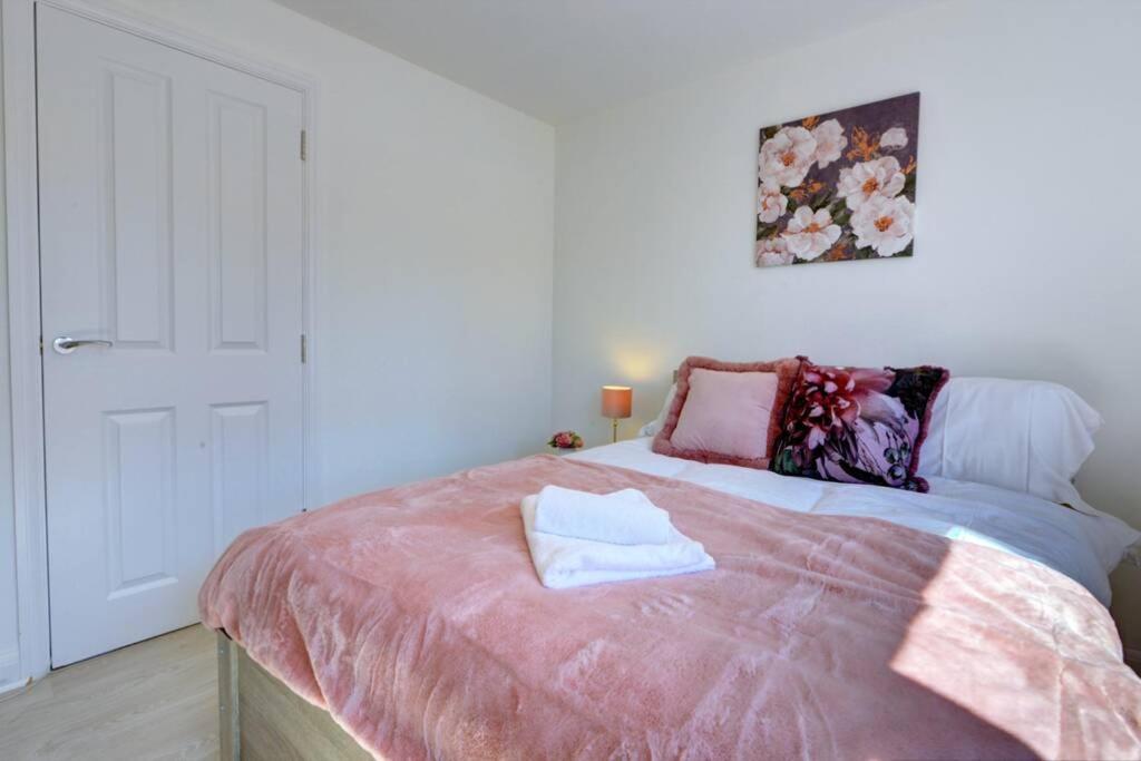 The Stratford Palace Apartamento Birmingam Exterior foto