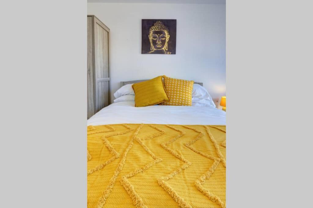 The Stratford Palace Apartamento Birmingam Exterior foto